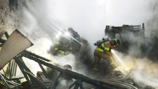 화재 사망자 10명 중 6명은 주거시설에서, 4명 중 1명은 71세 이상